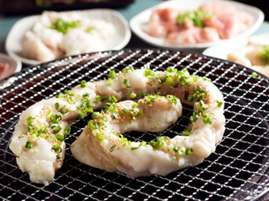 ホルモン一本焼き