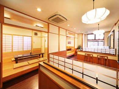 広い店内で家族でもゆったり