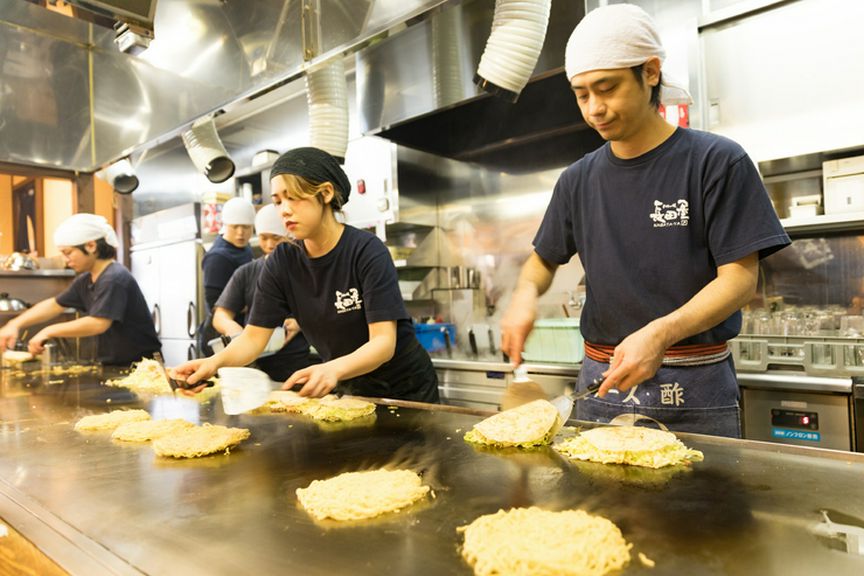カウンター席では目の前で焼いてくれます。