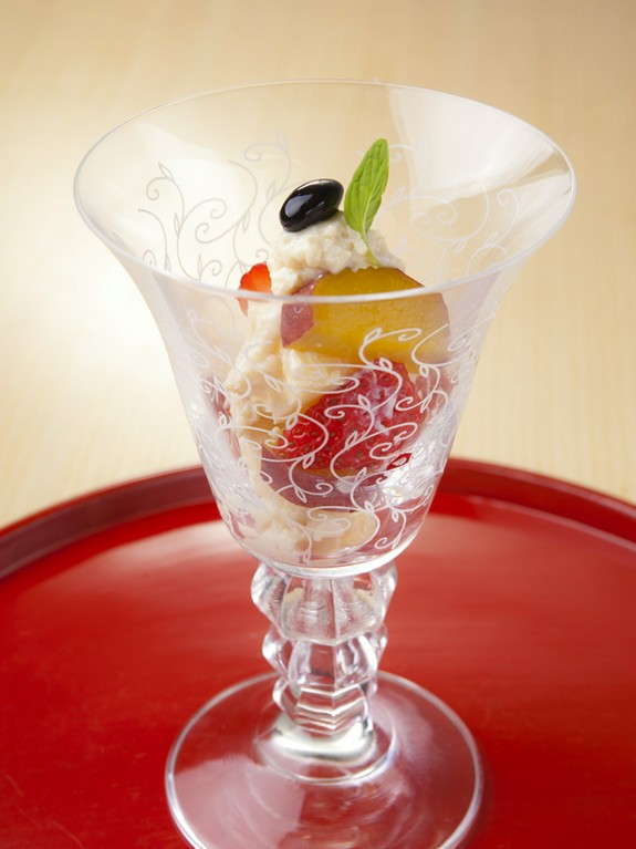 林檎と苺と鳴門の白和え