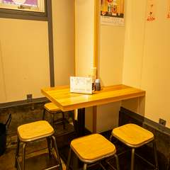 4～5人規模でのちょっとした宴会にも活躍