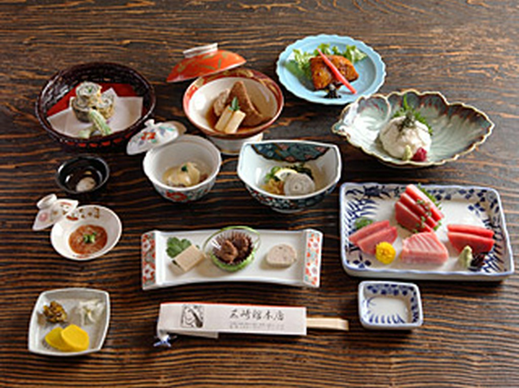 まぐろづくし寿コース　9000円