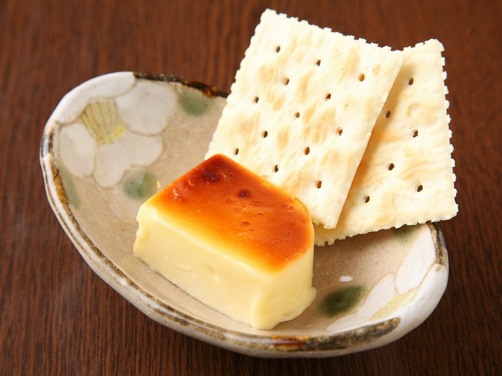 後引く美味しさの『チーズ味噌漬け』