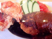 ご飯・お新香・味噌汁付です