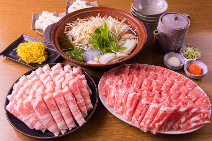 [Lamb & Sangen Pork Shabu-shabu] Show coupon to get 6,000 yen ⇒ 5,500 yen