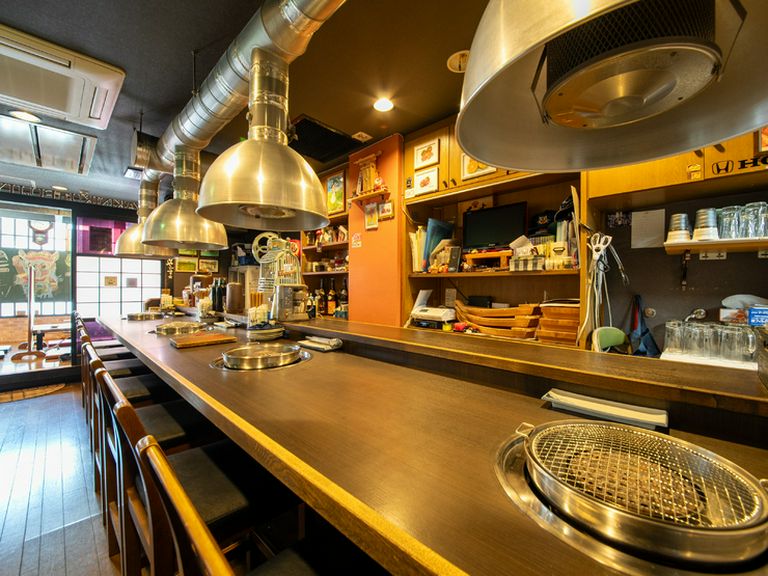 贅沢な自分だけの七輪。一人焼肉を心ゆくまで堪能