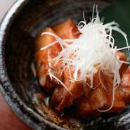 一品一品にしっかりと料理長の技が感じられるメニューの数々。創作和食でありながら洋のテイストを加え、ここにしかないメニューを提供しています。