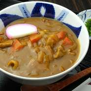 カレーうどん100年プロジェクト参加メニューです。店主入魂の逸品です。