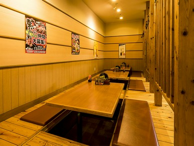 広島ならではの宴会、仲間の門出と新しい出会いを地元の味で