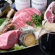 鉄板焼きは素材が大切です。お肉、魚介類、野菜の仕入れにはとことんこだわっています。また、調味料も塩、醤油など全国から料理に合うものを取り寄せ使い分けています。