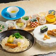 【会席】6月2日～8月29日　平日ランチ限定
※8月12日～15日の提供はございません。