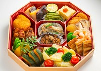 ご家族でのお食事やお祝いなどにぴったり
前日18時まで要予約

12/31まで　4,800円
1/1から　5,000円