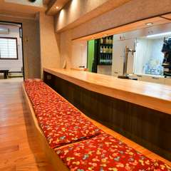 肩の凝らない京料理店。居酒屋感覚でもお使い頂けます。