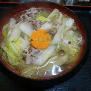 量は多が とってもヘルシー 味は薄味でこのままでも美味、ポン酢をかけてまた別の食感もお楽しみください