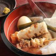 「風の子流」おでんの食べ方
① 熱いうちに「だし汁」をスプーンで一口（旨い）
② だし汁を充分に含んだ大根を食らう（甘い・やわらかい）
③ お好みのおでん種に挑戦
④ 残りだし汁での雑炊で〆る・・・これで完璧