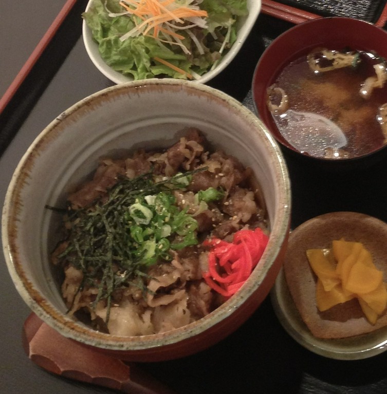 近江牛牛丼御膳