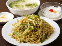 （春巻、漬物、杏仁豆腐付）