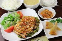 （ライス、春巻、漬物、スープ、杏仁豆腐付）