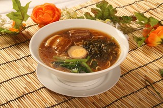 台湾魯肉麺（ルーロー麺）