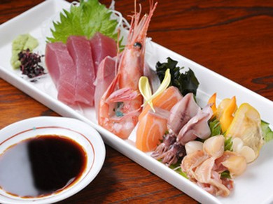 刺身盛合せ