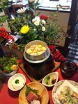 前菜　朝採り野菜と栗のサラダ　手作りとうふ
揚物　海老しんじょうと栗・笠間野菜の天ぷら
釜めし　栗五目の釜めし
お吸い物・香の物
食後のお飲み物　コーヒー又は紅茶
