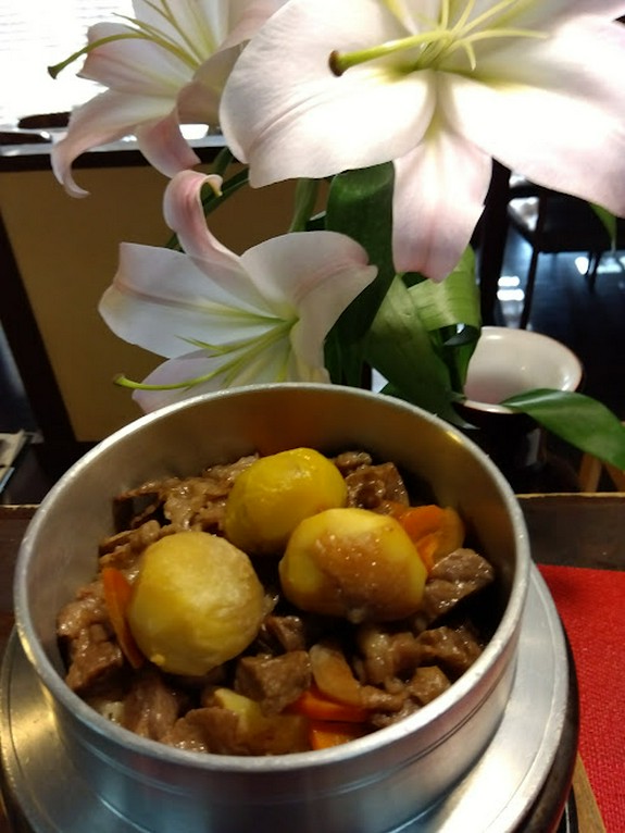笠間の栗と常陸牛の特製釜めし膳　　１月末で終了致します。