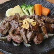 ライスorパン・サラダ付