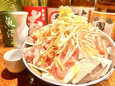 【クーポン必須】ボリューム満点の全5品、クラシックや本格焼酎、地酒40種も含む2時間飲放付でこの価格！