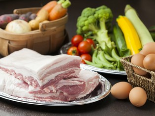 無農薬で育てた、地元の新鮮野菜は美味いです