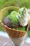 当店ＮＯ１！　オリジナルの抹茶アイスを中心にこだわりの小倉餡、白玉、生クリーム、更にお抹茶を…
