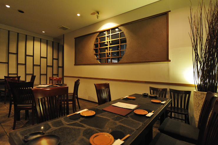 December 90 minutes all-you-can-drink included ■ Marbled beef nigiri and specially selected beef sukiyaki course ■ 10 dishes in total