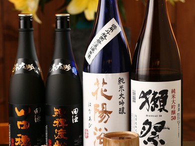 レアな日本酒も数多く取り揃えております。
