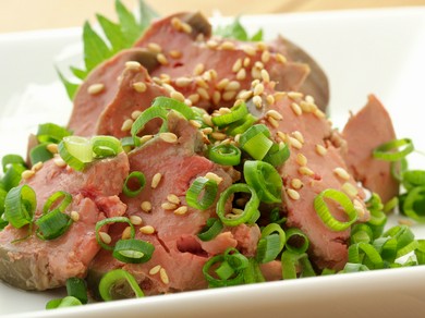 驚きの滑らかさが自慢の『白レバーオイル漬け』