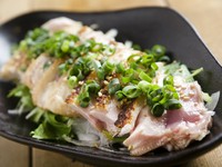 原価ぎりぎり、赤字覚悟の限定料理。朝挽きのお肉の新鮮な味を堪能して下さい