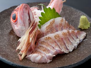 Niigata local sake Hana Yuzu