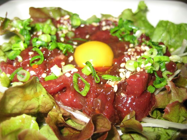 熊本産馬肉のユッケ