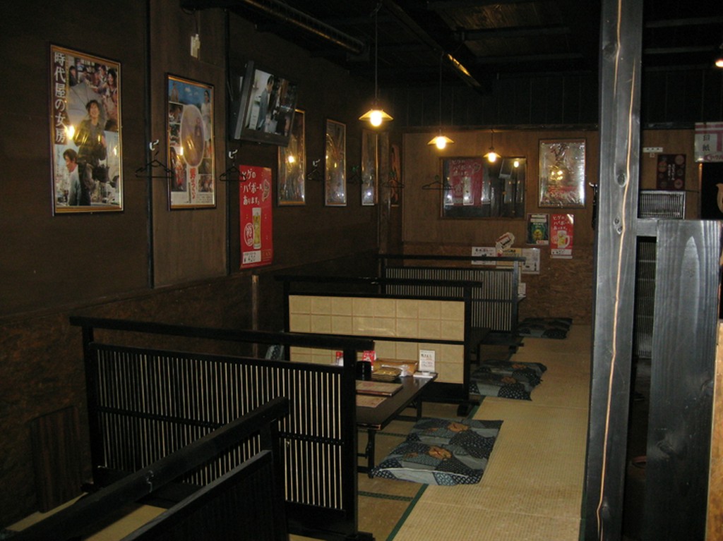 最大20名様収容可能な一階お座敷。