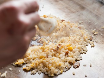 美味・ガーリックチャーハン