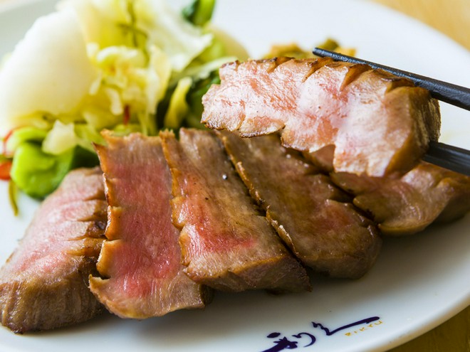 地方の味を楽しめる