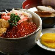 生うに・いくら・いか・かにの中から3つ選んで下さい！