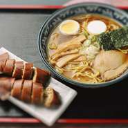 味の一番自家製、函館名物「いかめし」と、ラーメンとのお得なセットです。