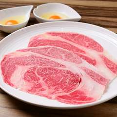 霜降り肉をすき焼き風に楽しむ『炙り極みリブロース』