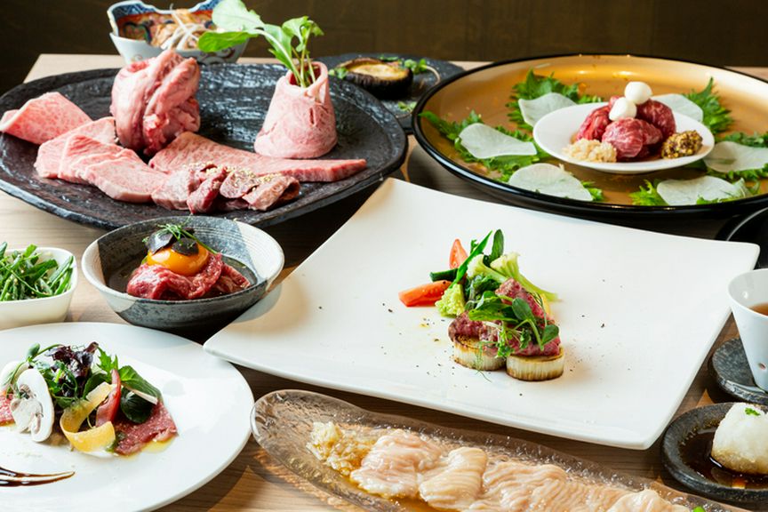 お肉がメインの焼肉宴会。相談に応じたコース料理も作成可能