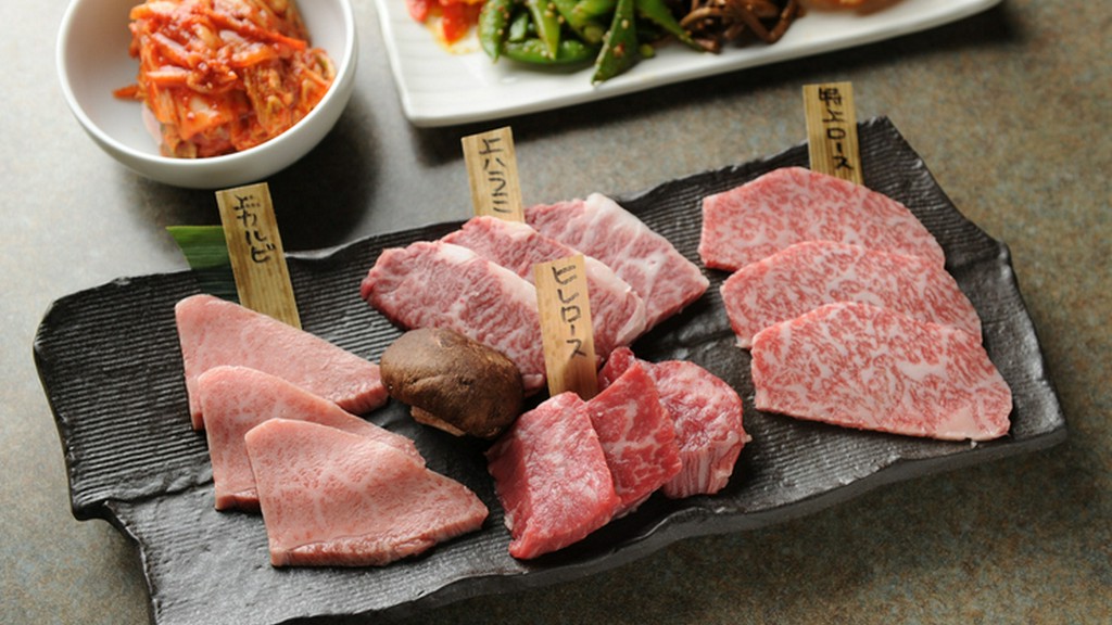 こだわりで厳選した部位をカットした『和牛シャクシ』