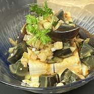 具だくさんピータン豆腐