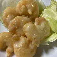 サクサク海老のマヨネーズ炒め