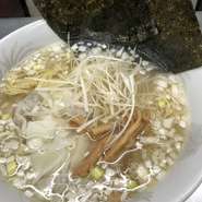 海老ワンタン麺定食