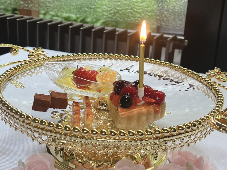 Limited-time offer: Birthday/Anniversary course ~Includes a special anniversary plate~