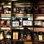 　★A5ランクBMS11以上の黒毛和牛のみにこだわり抜いたお肉だけをご提供致しております、品評会で受賞歴のあるお肉がここ大阪屋に集まってまいります。
是非、日本トップレベルの黒毛和牛をお召し上がり下さいませ。