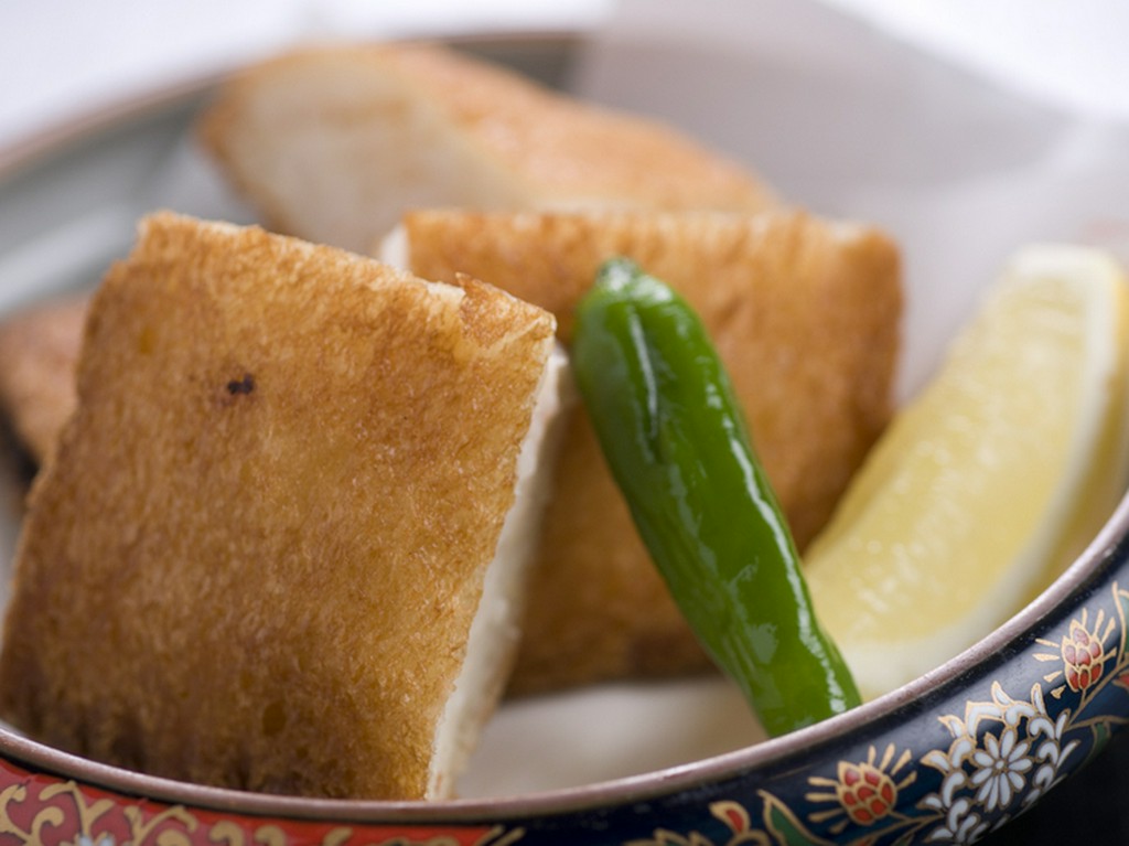 長崎の名物ハトシ揚げ